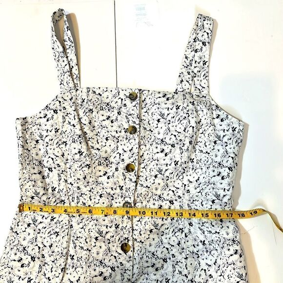 Gap women’s white gray and black floral print squared neck apron dress size 12 T - Picture 7 of 11